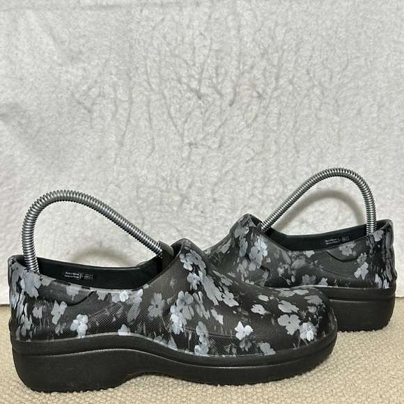 Crocs Womens Black Neria Pro II Slip On Clogs Work Shoes SZ US 7 - Picture 6 of 11